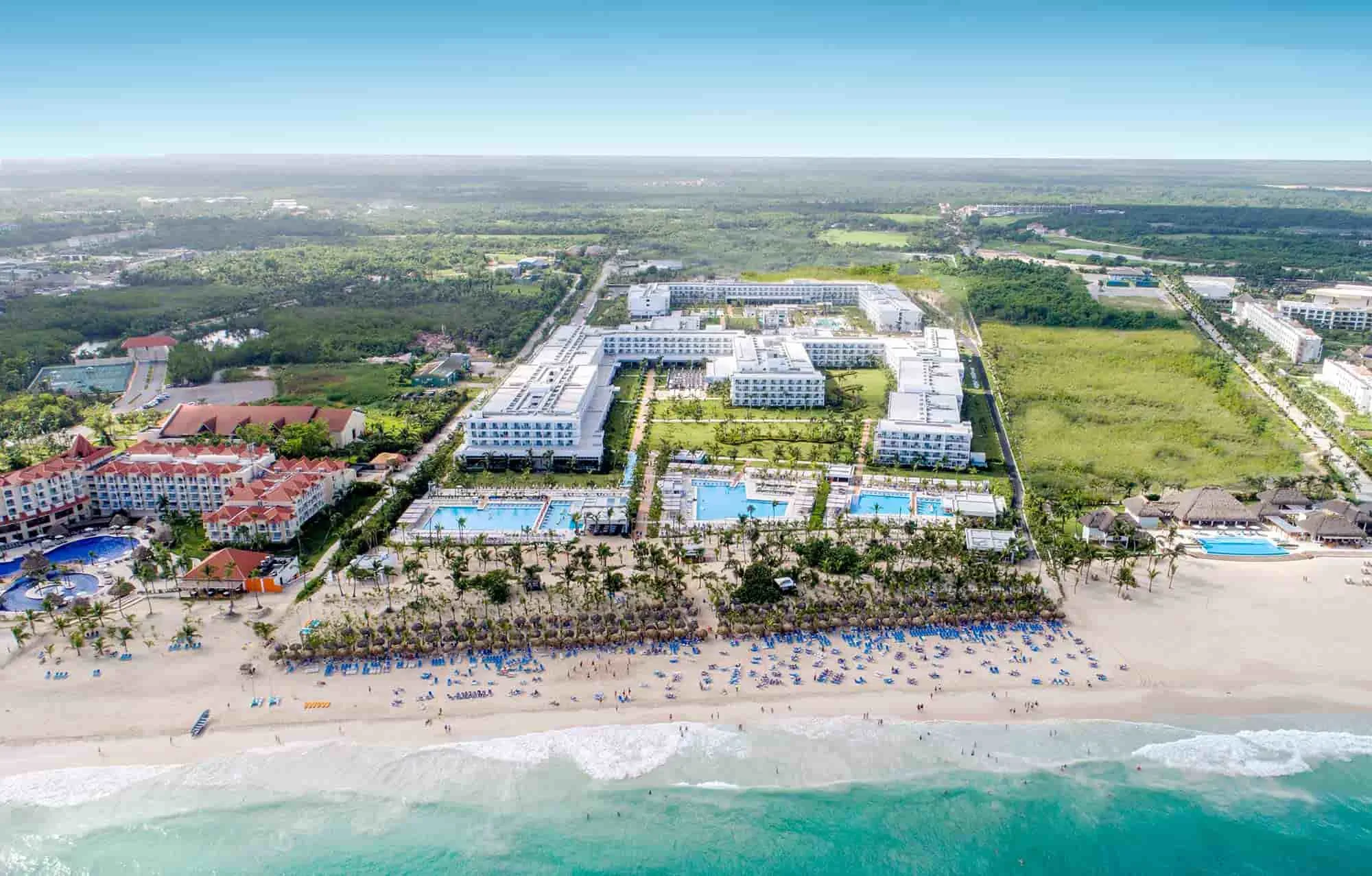 Punta Cana Airport to Riu Republica: Private Transfer Guide